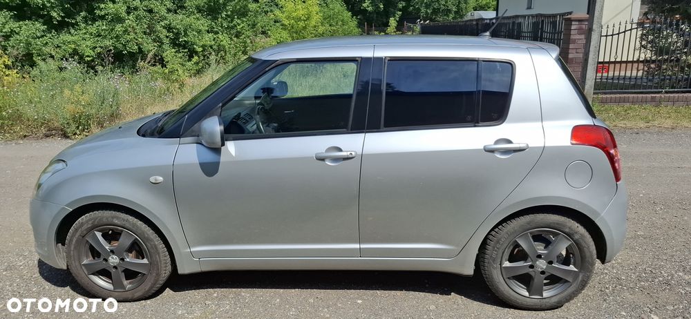 Suzuki Swift 1.3 Comfort - 1