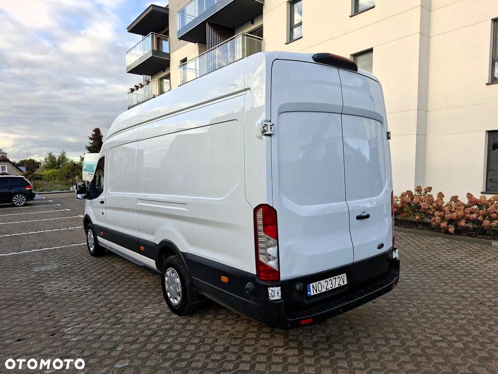 Ford Transit - 4