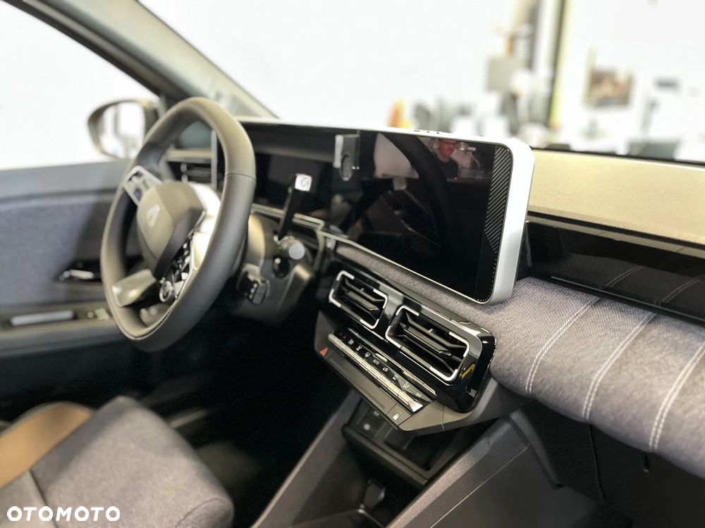 Renault 5 40kWh Urban Range Techno - 10