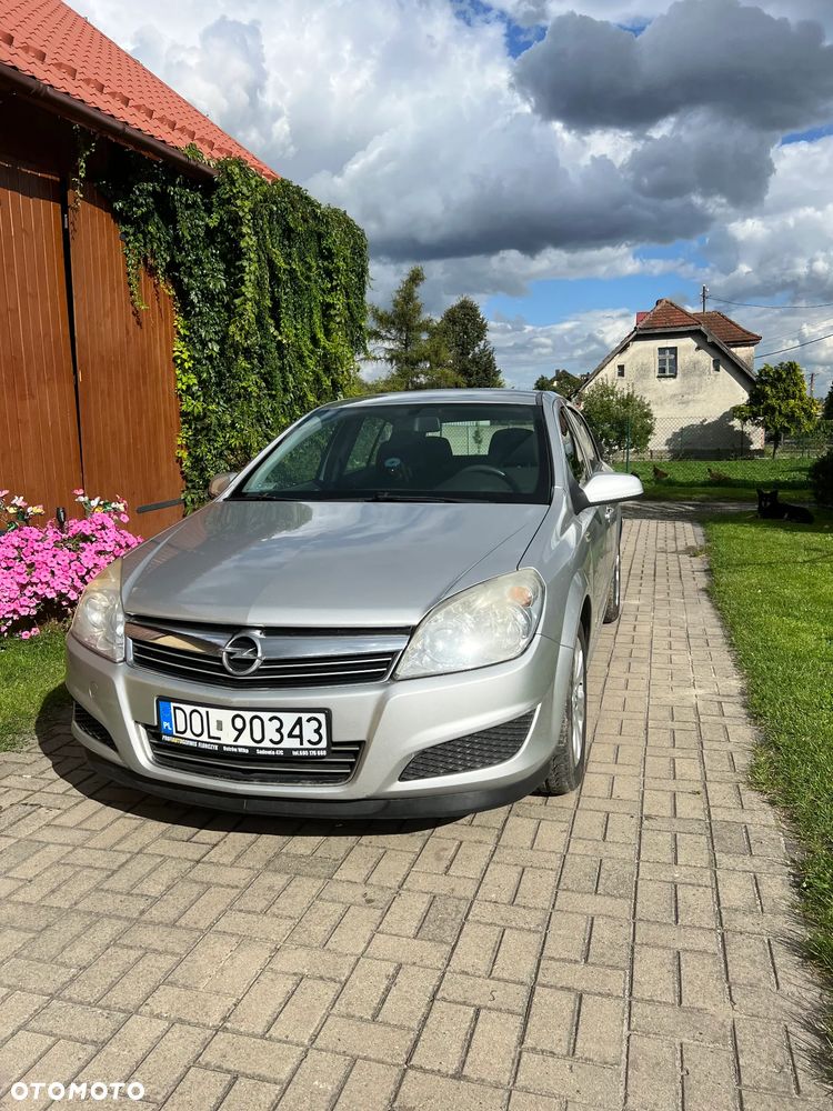 Opel Astra 1.7 CDTI Enjoy - 1