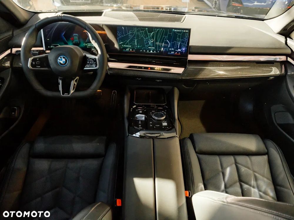 BMW Seria 5 530e PHEV - 6