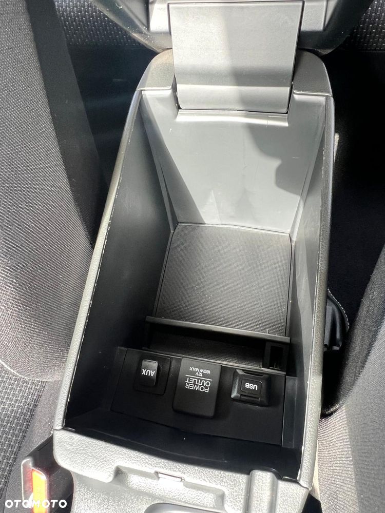 Honda Civic 1.8 i-VTEC Sport Black Edition - 19