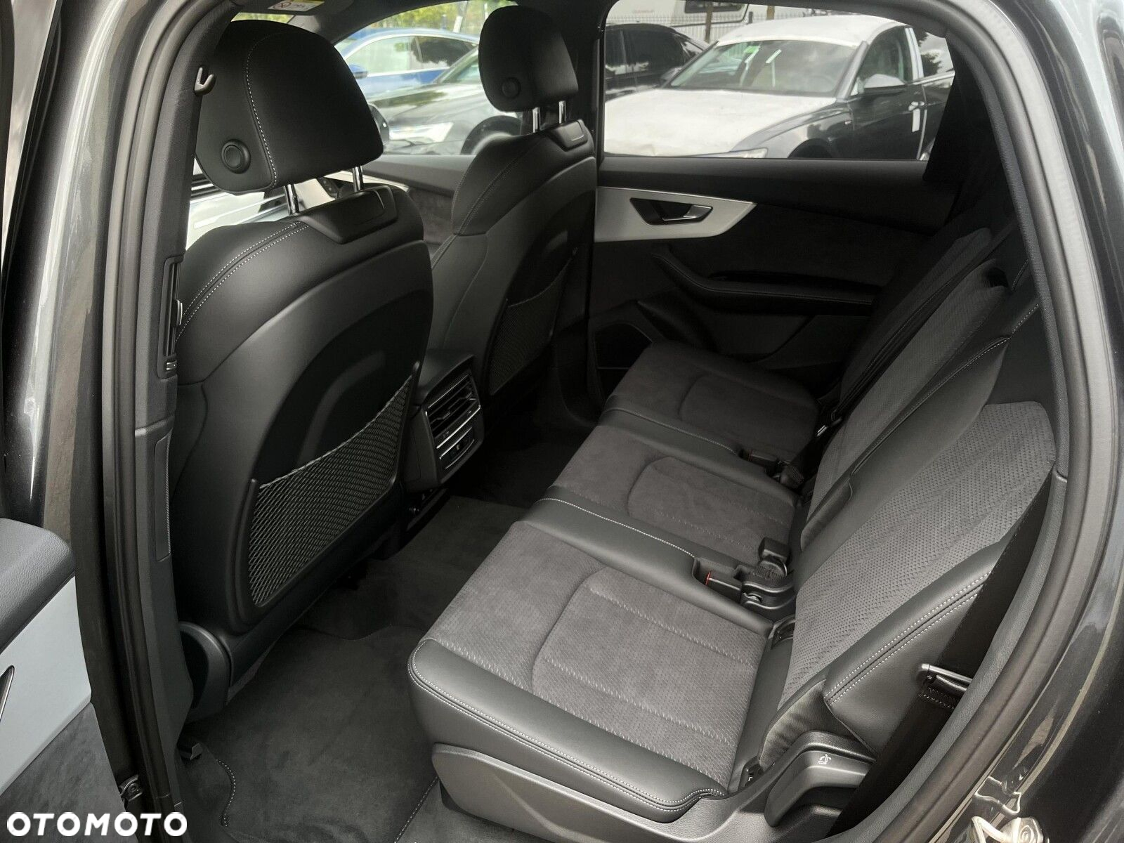Audi Q7 - 25