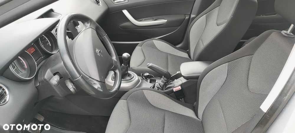 Peugeot 308 120 VTi Active - 10