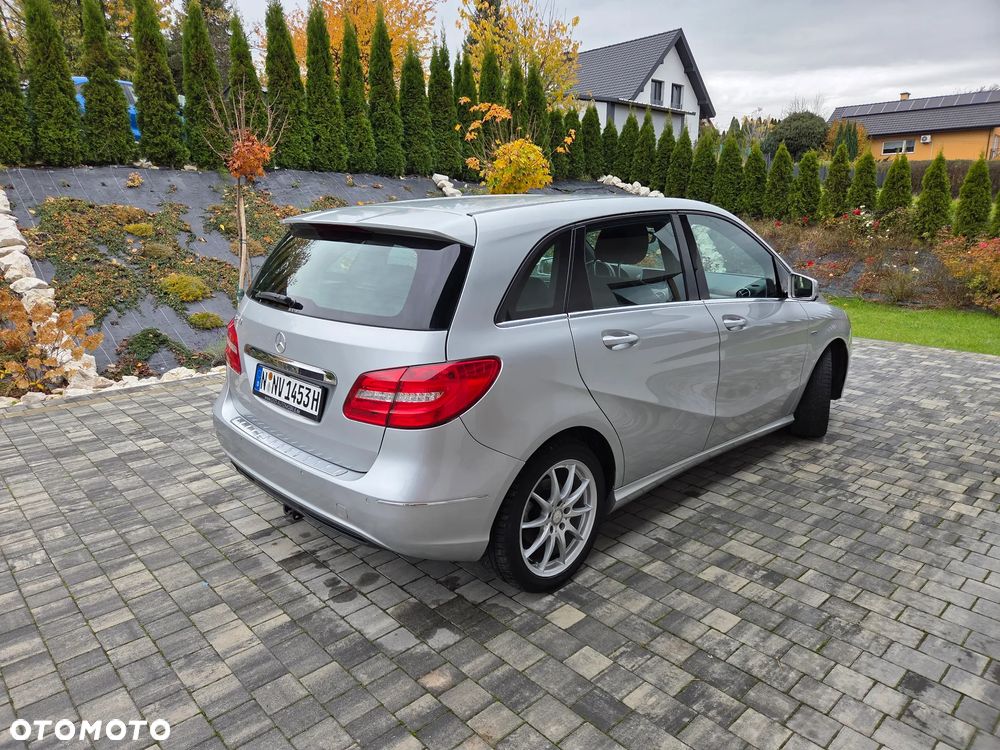 Mercedes-Benz Klasa B 200 (BlueEFFICIENCY) - 7