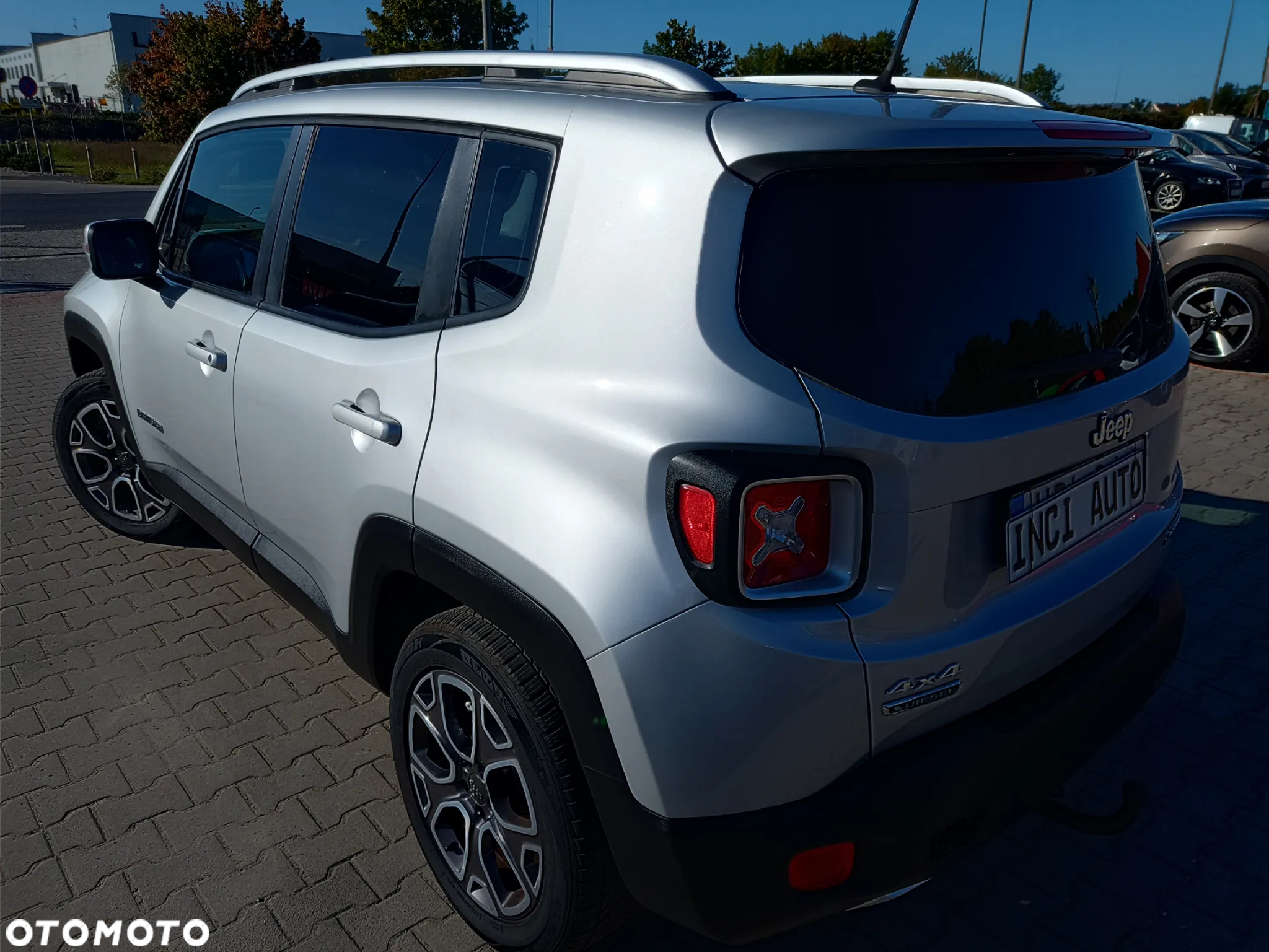 Jeep Renegade 2.0 MultiJet Limited 4WD S&S - 7