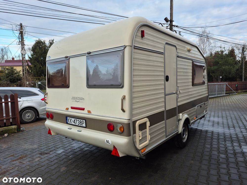 Avento Royal 395 - 4