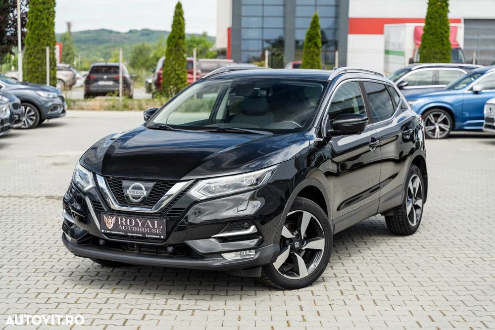 Nissan Qashqai 1.6 DCI Xtronic N-Connecta - 2