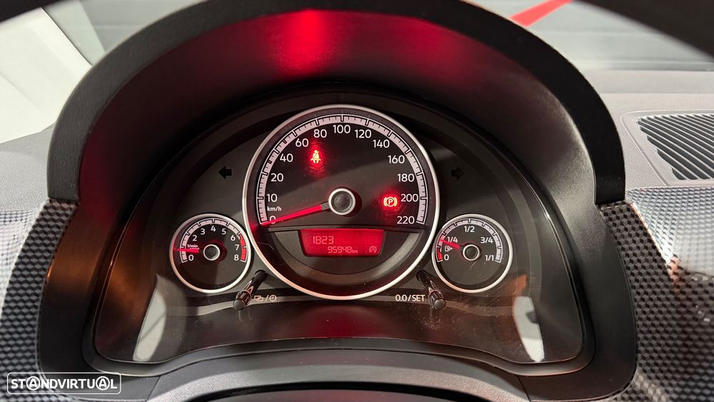 VW Up! 1.0 BMT Move - 16