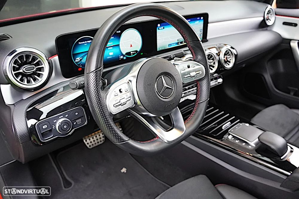 Mercedes-Benz A 250 e AMG Line - 28