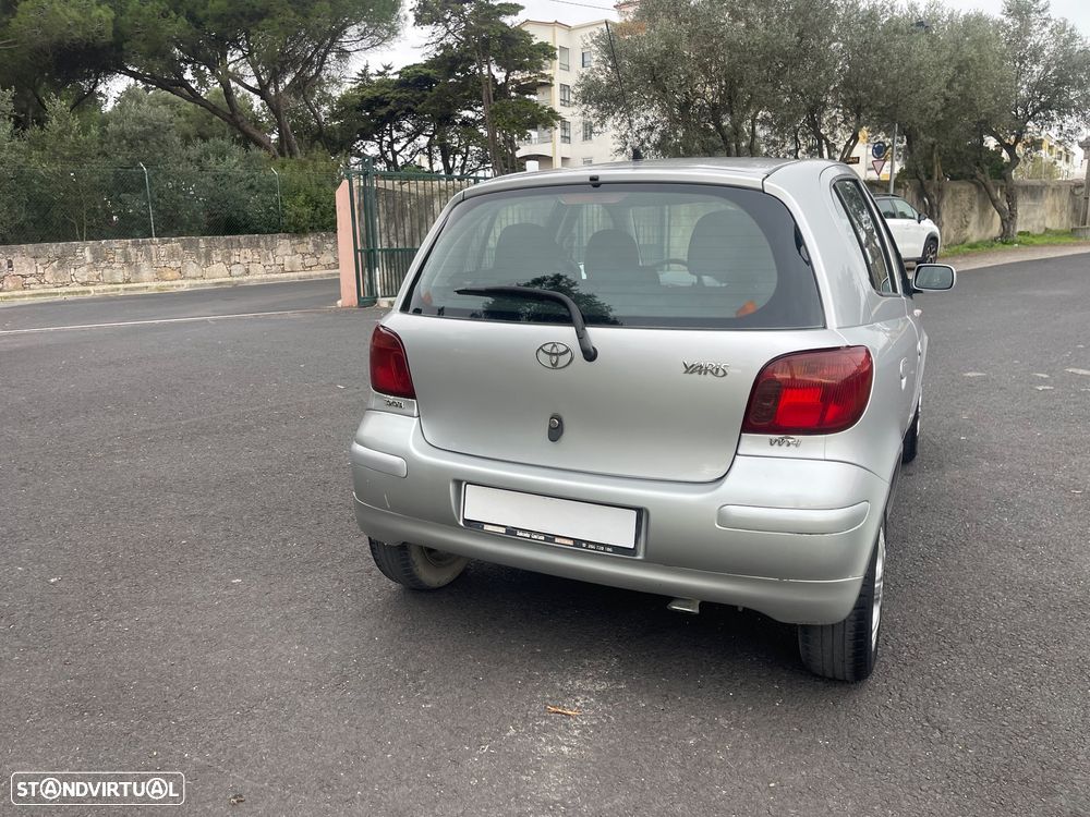 Toyota Yaris 1.0 Terra AC - 5
