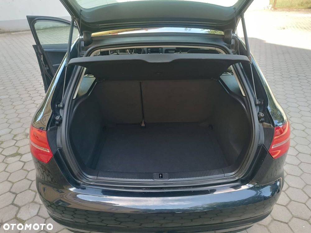 Audi A3 Sportback 1.6 TDI DPF Attraction - 18