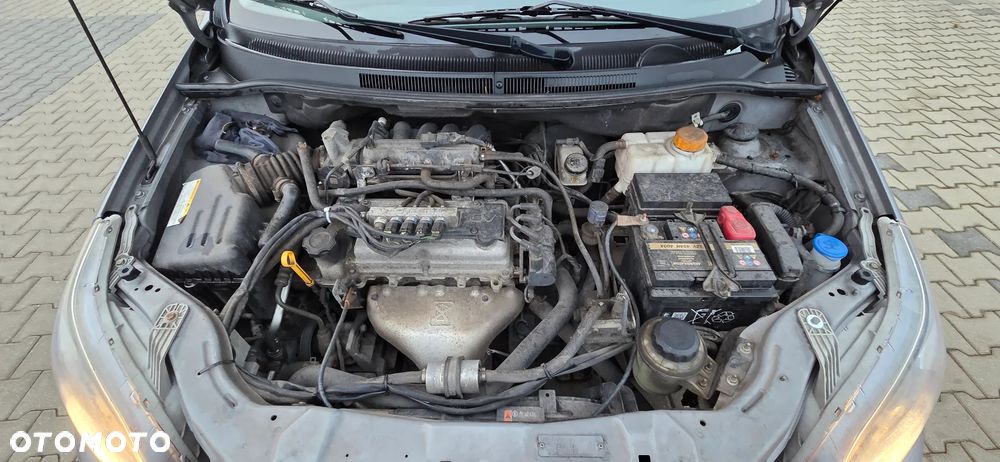 Chevrolet Aveo 1.2 16V Base - 12