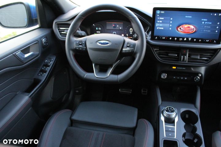 Ford Kuga 2.5 Duratec PHEV ST-LINE X - 34