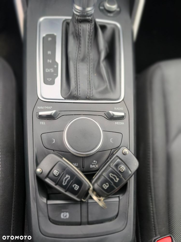 Audi Q2 30 TDI S tronic - 18