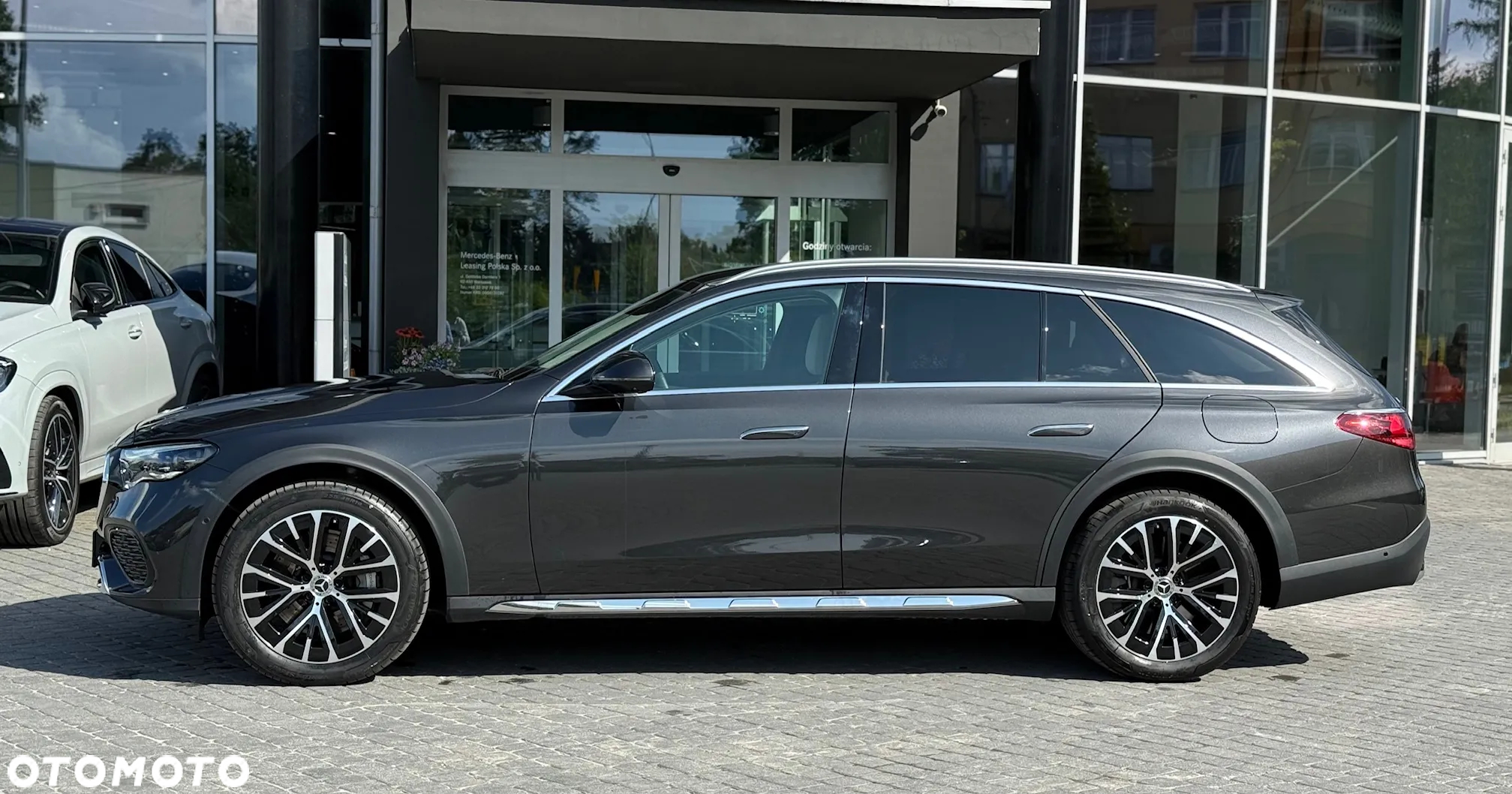 Mercedes-Benz Klasa E 300 de PHEV 4-Matic All-Terrain Avantgarde 9G-Tronic - 10