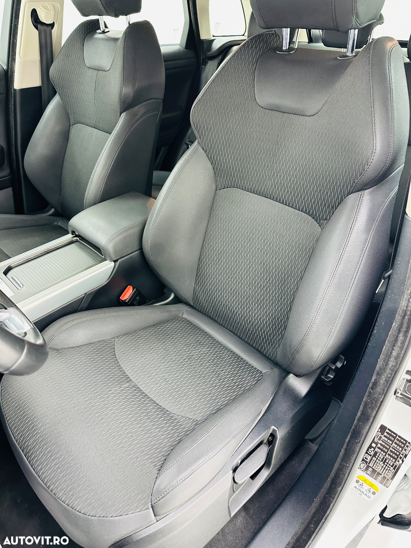 Land Rover Range Rover Evoque 2.0 l eD4 SE Plus - 12