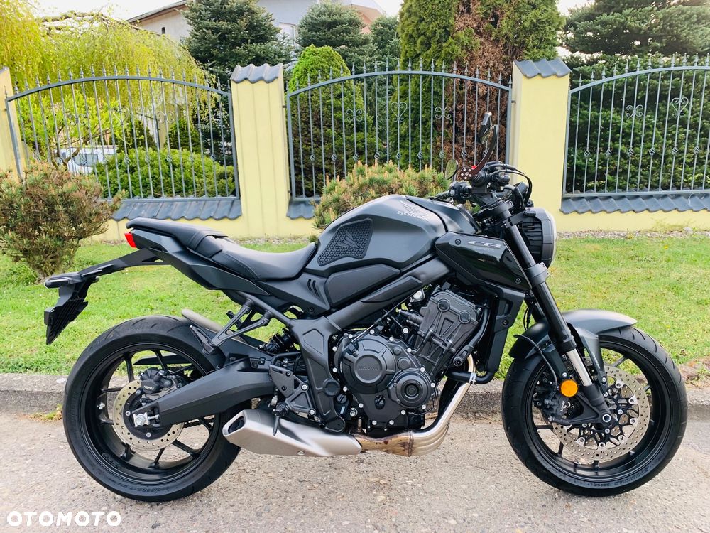 Honda CB - 2