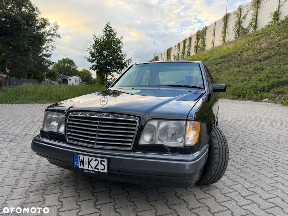 Mercedes-Benz Klasa E - 2