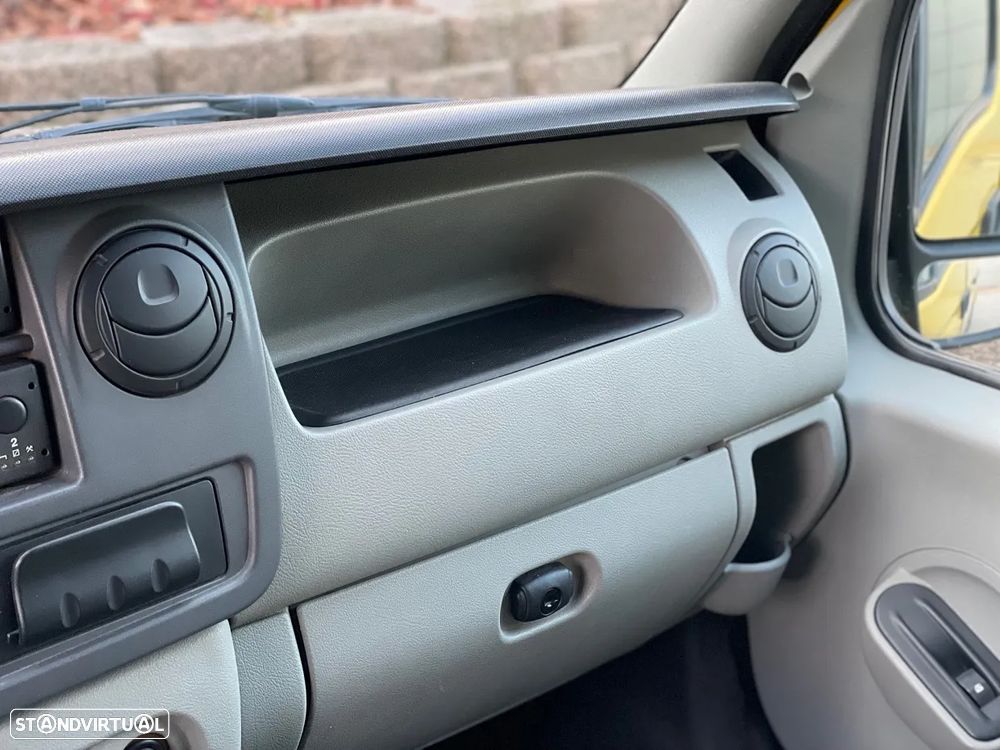 Renault Master 2.5 DCi 120HP MiniBus 16L - 12