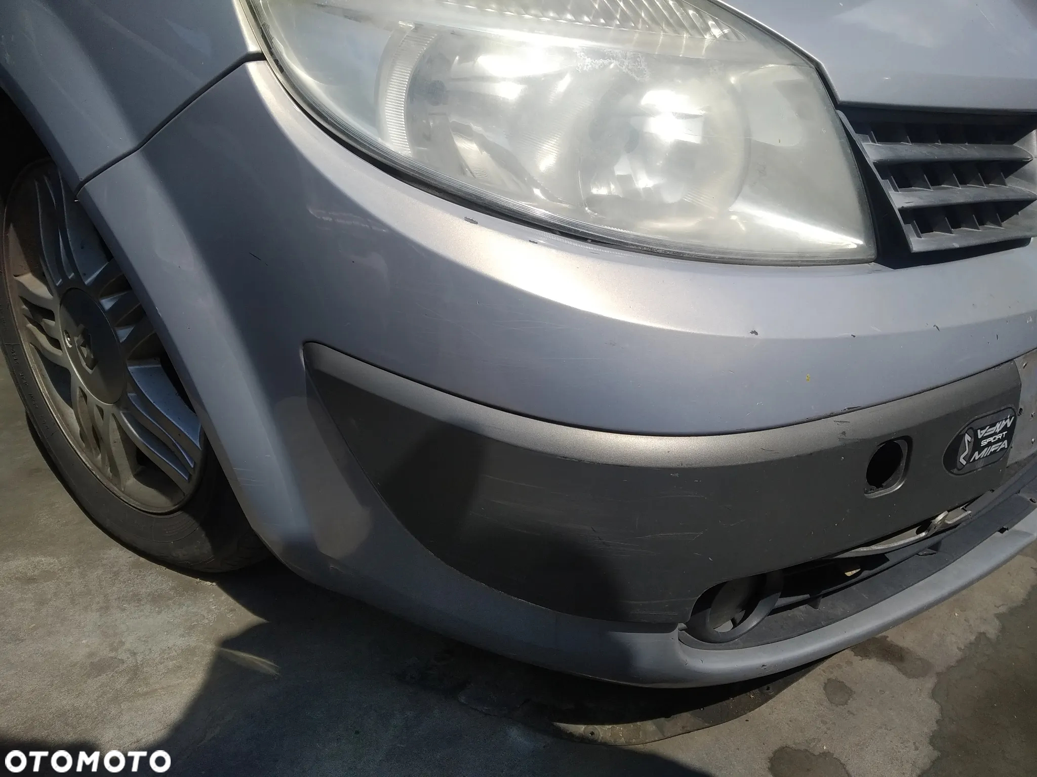 RENAULT SCENIC II 1.9 DCI 03 - 06 - LAMPA TYL PRAWA - 5