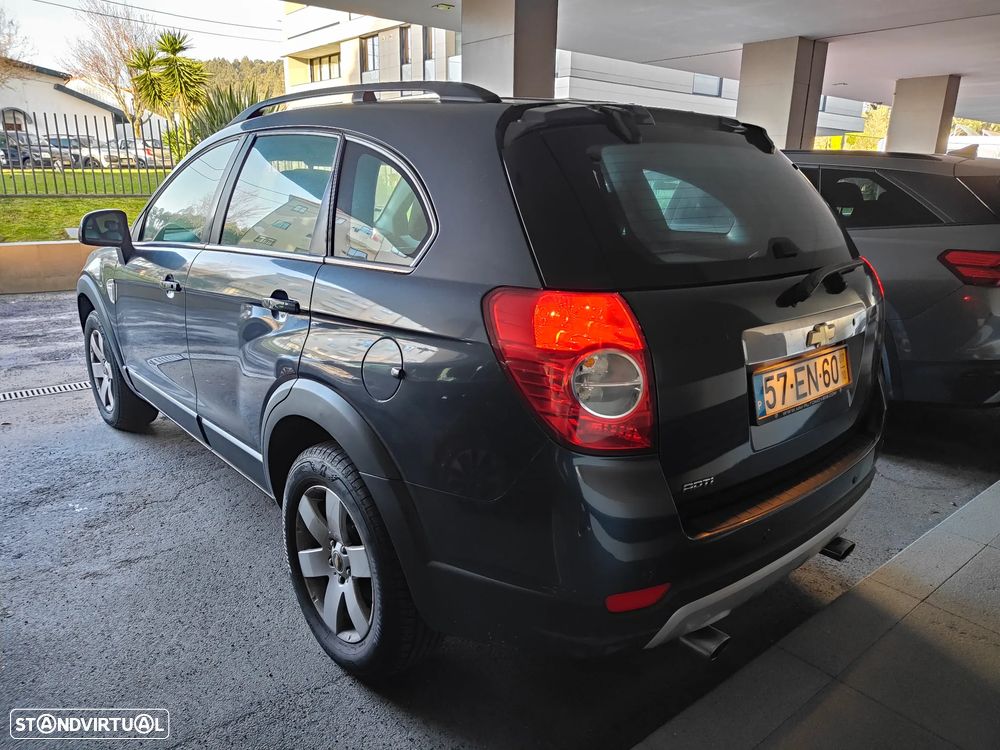 Chevrolet Captiva 2.0 VCDi Seven 7L - 6