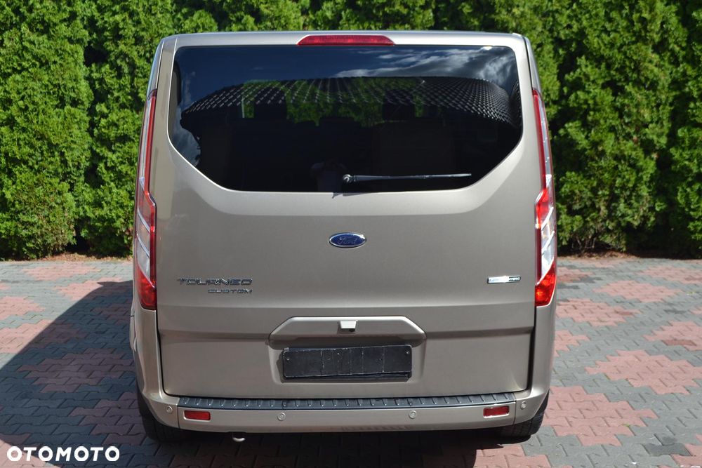 Ford Tourneo Custom 2.0 EcoBlue Hybrid L2 Titanium - 19