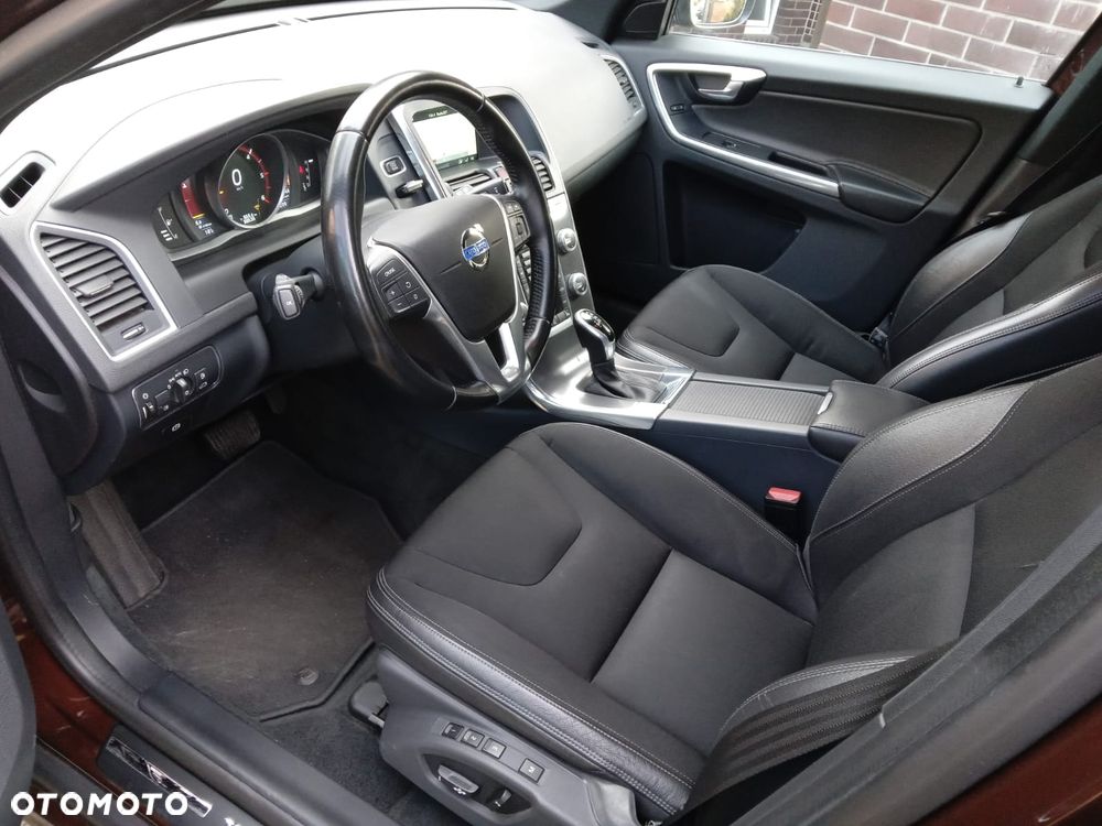 Volvo XC 60 D3 Geartronic Momentum - 7