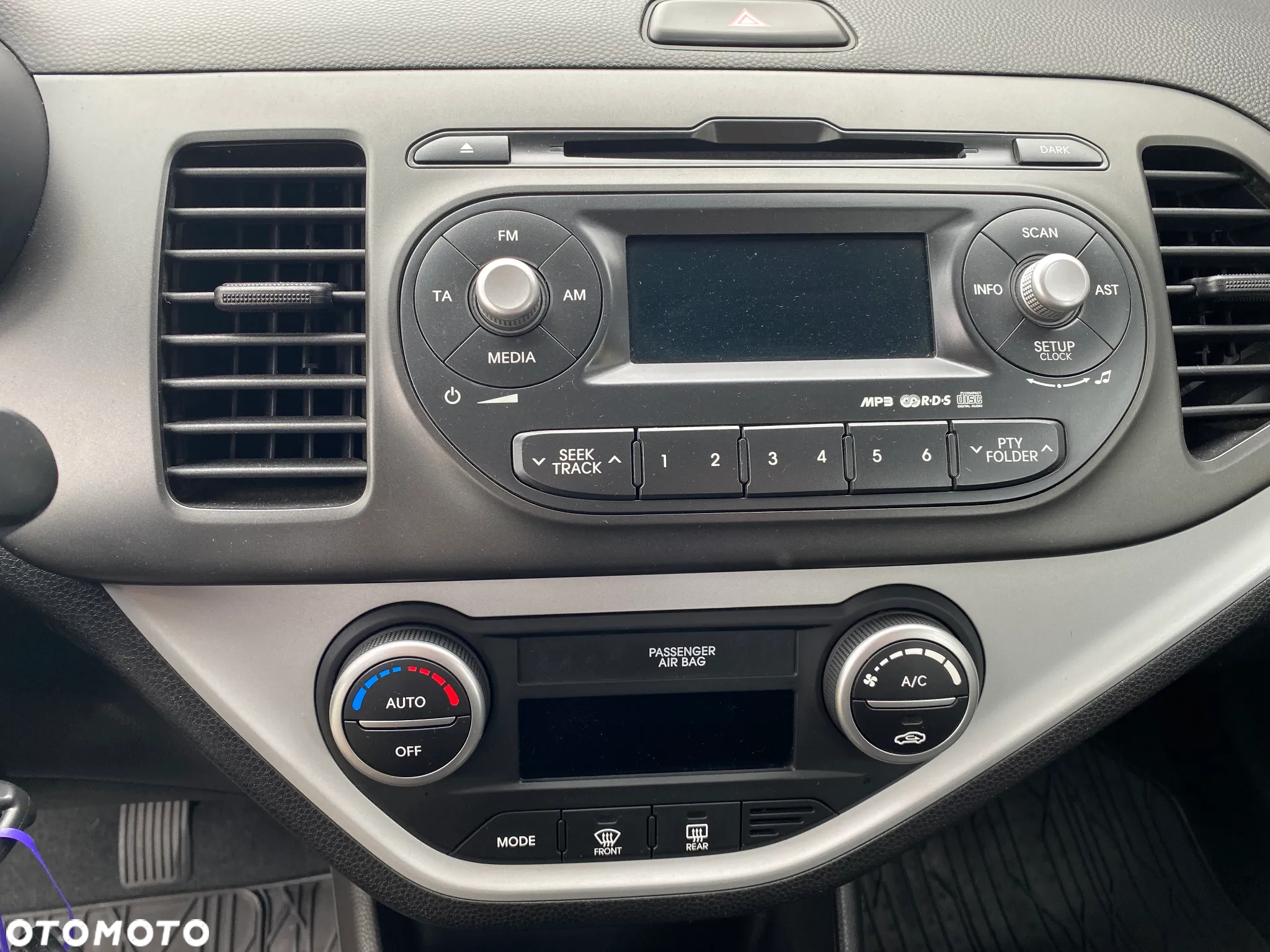 Kia Picanto 1.2 Dream Team Edition - 16
