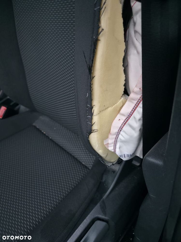 Volkswagen Polo - 10