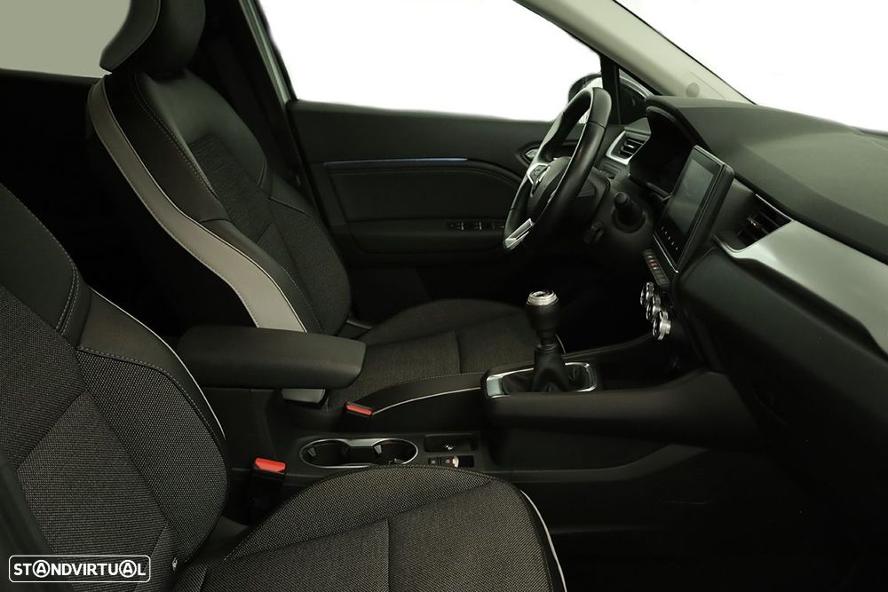 Renault Captur 1.0 TCe Techno Bi-Fuel - 23