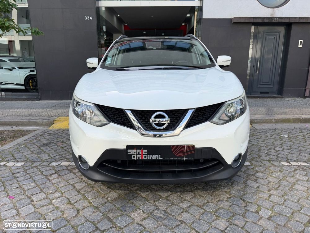 Nissan Qashqai 1.6 dCi Tekna Premium - 2