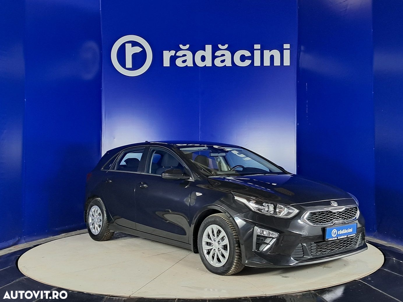 Kia Ceed - 8