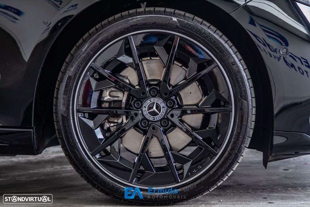 Mercedes-Benz CLA 350 - 16