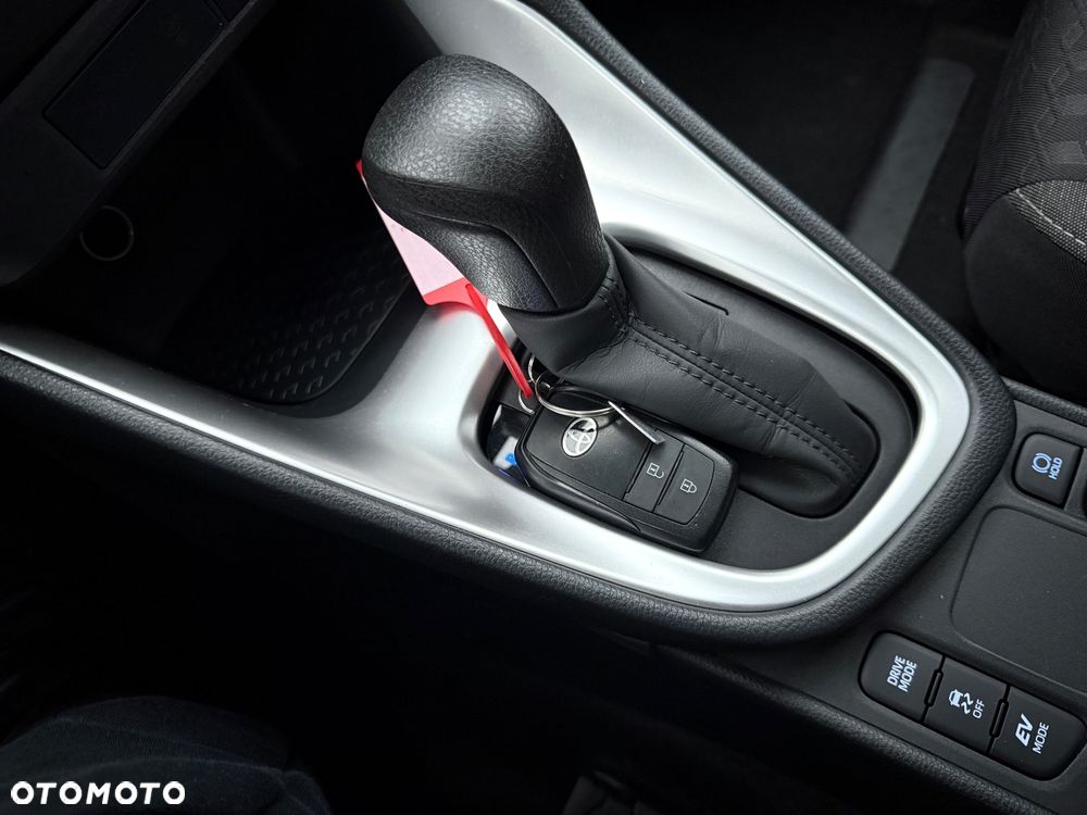 Toyota Yaris 1.5 VVT-i Style - 33