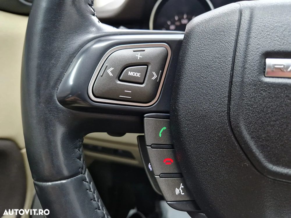 Land Rover Range Rover Evoque - 11