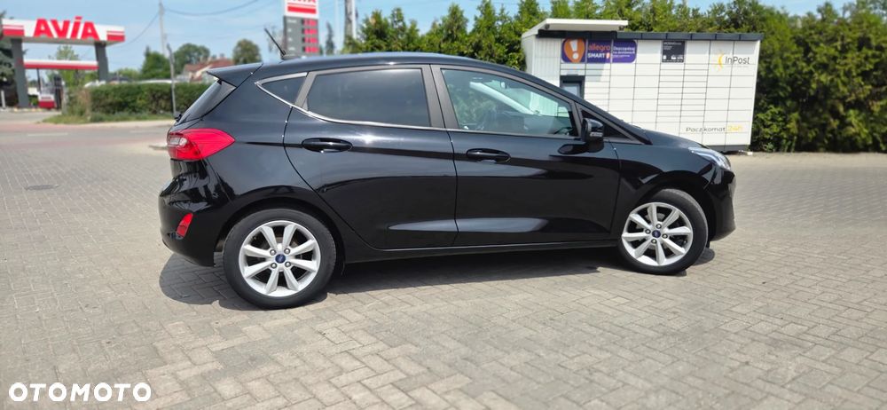Ford Fiesta 1.0 EcoBoost S&S TITANIUM - 19