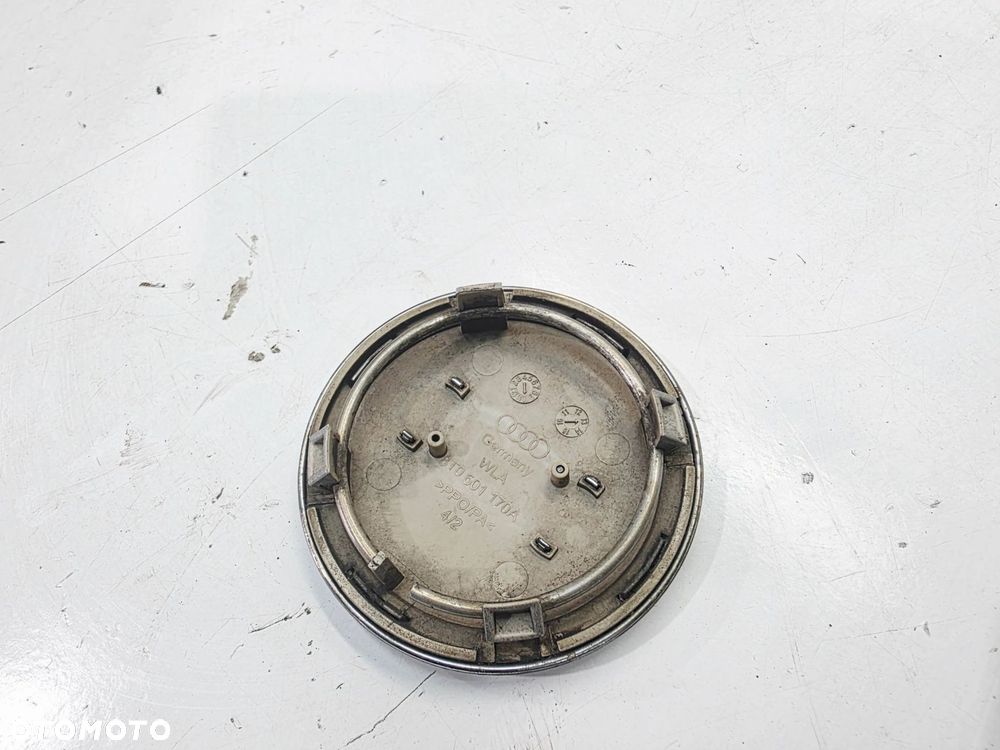 KOŁPAK DEKIELEK FELGI AUDI A4 B8 A5 8T Q5 8R A6 C7 A7 8T0601170A - 3