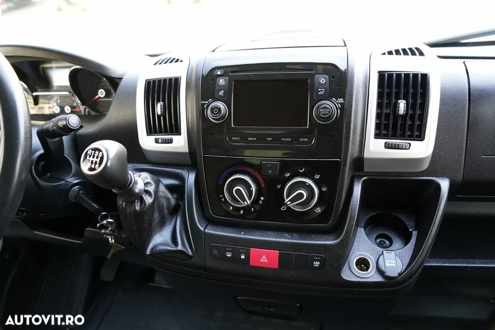 Fiat DUCATO / CONTAINER / AUTOSTRADĂ / MASĂ NETĂ: 3500 KG / MANUALĂ / 2019 - 28