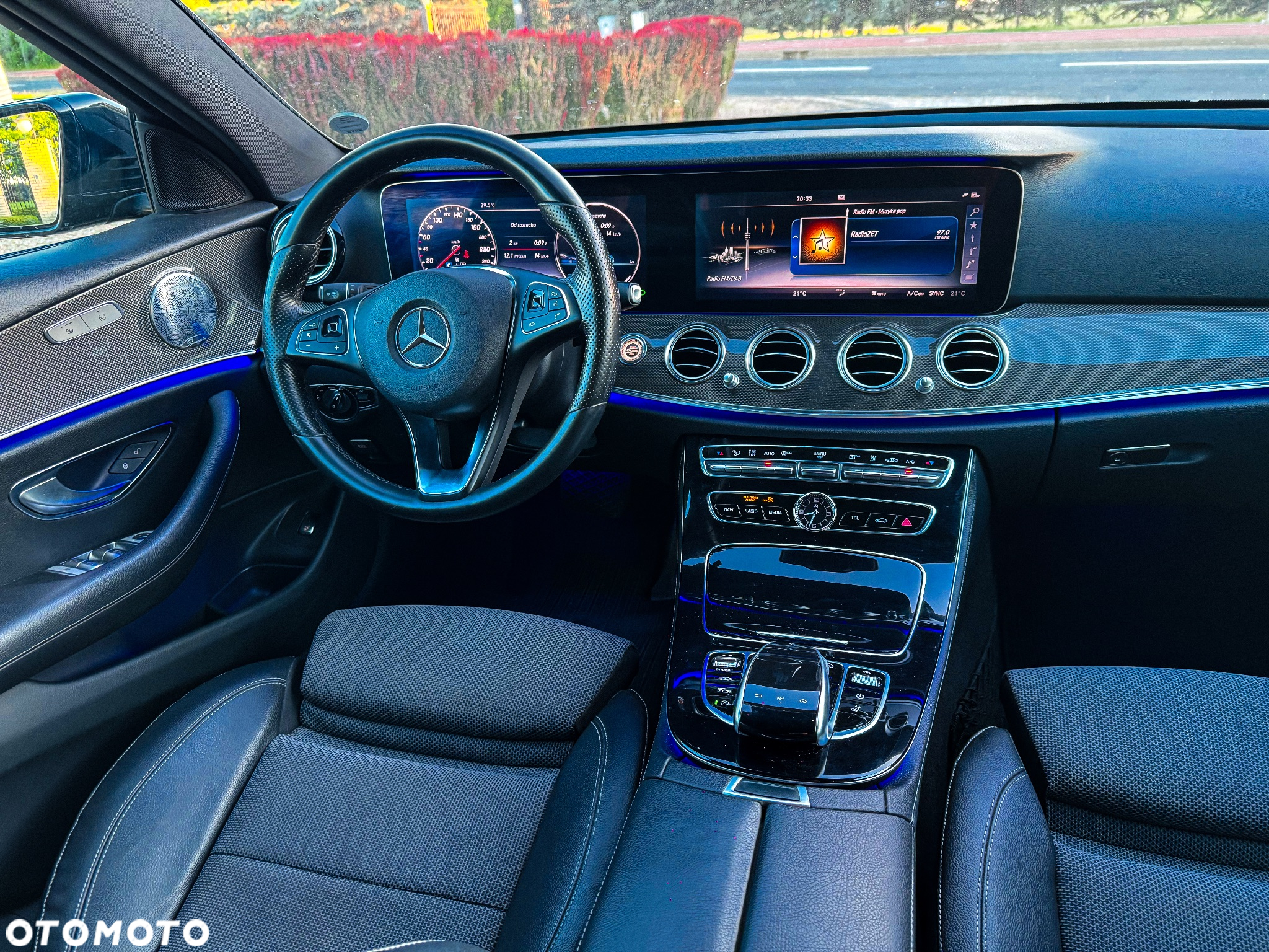 Mercedes-Benz Klasa E 350 BlueTEC 9G-TRONIC Avantgarde - 33