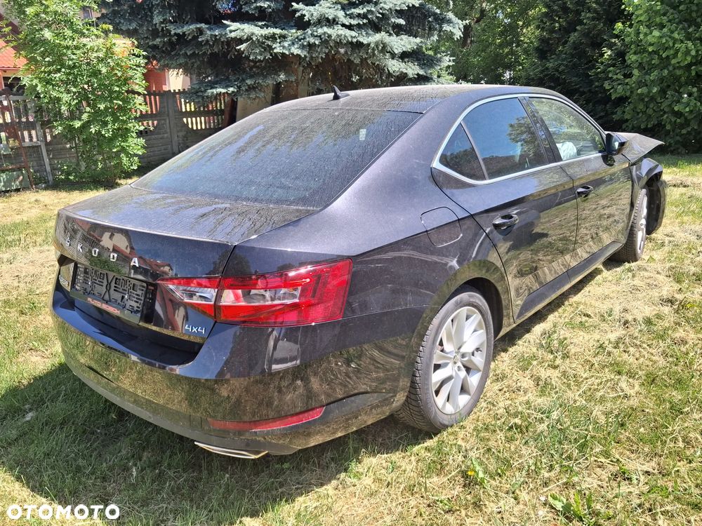 Skoda Superb 2.0 TSI 4x4 Ambition DSG - 6
