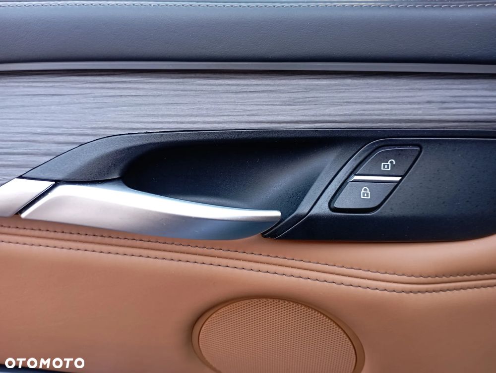 BMW X6 xDrive30d - 31