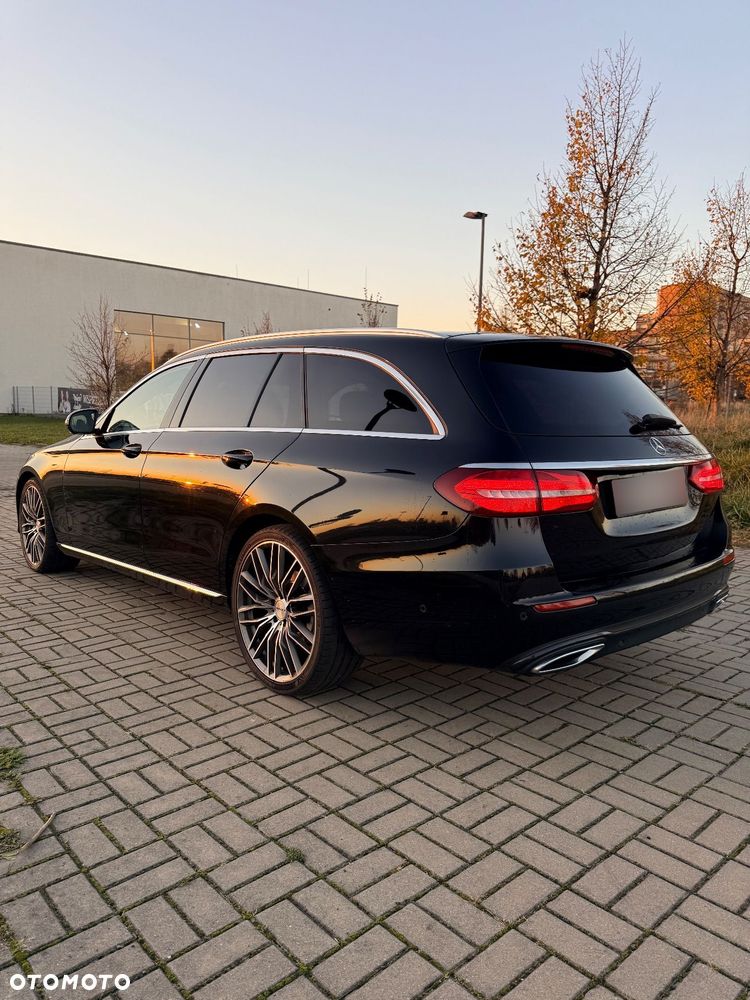 Mercedes-Benz Klasa E 220 d Avantgarde - 4