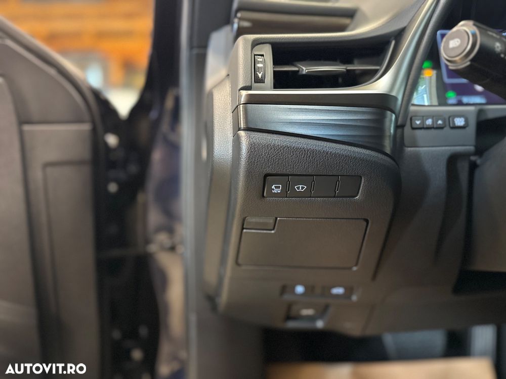 Lexus Seria ES 300h Luxury Line - 24