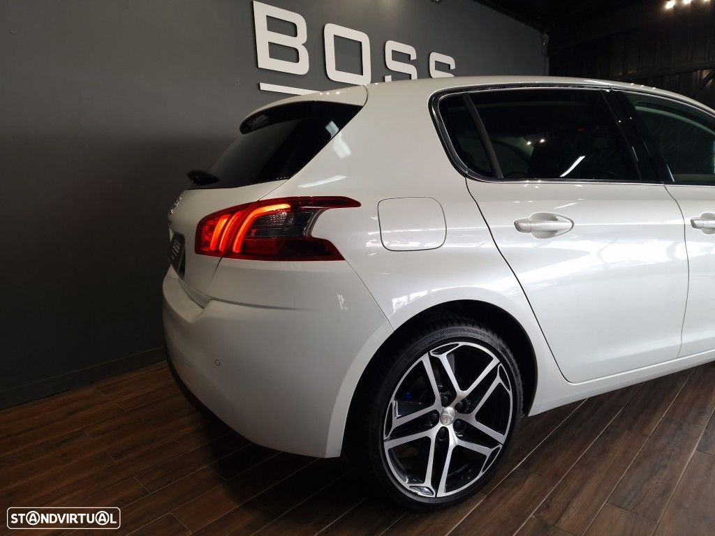 Peugeot 308 1.6 BlueHDi Allure J18 - 12