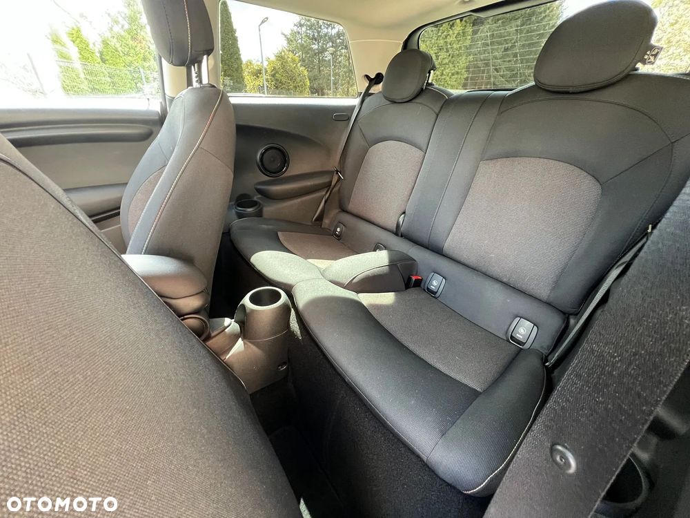 MINI ONE D Blackyard - 6