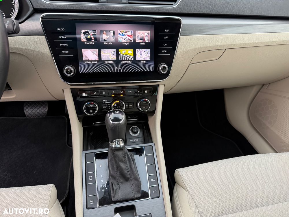 Skoda Superb 2.0 TDI DSG Premium Edition - 14