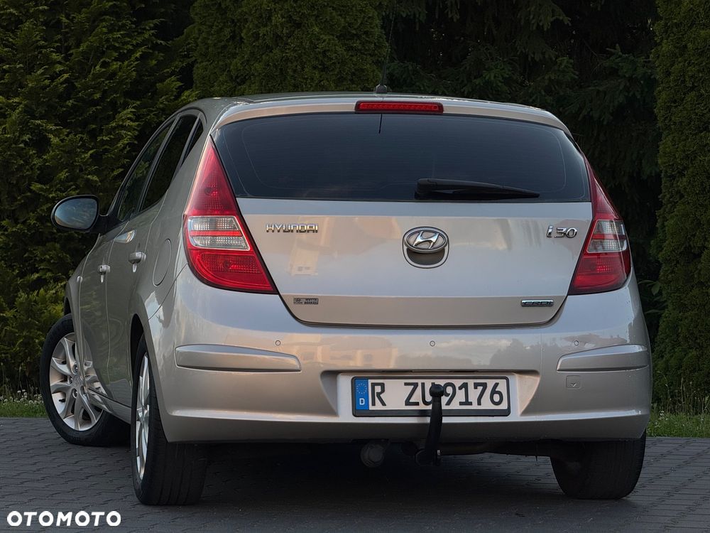Hyundai i30 i30cw 1.6 CRDi Edition 20 - 18