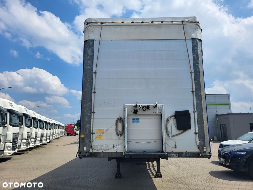 Schmitz Cargobull SCB S3T - 2