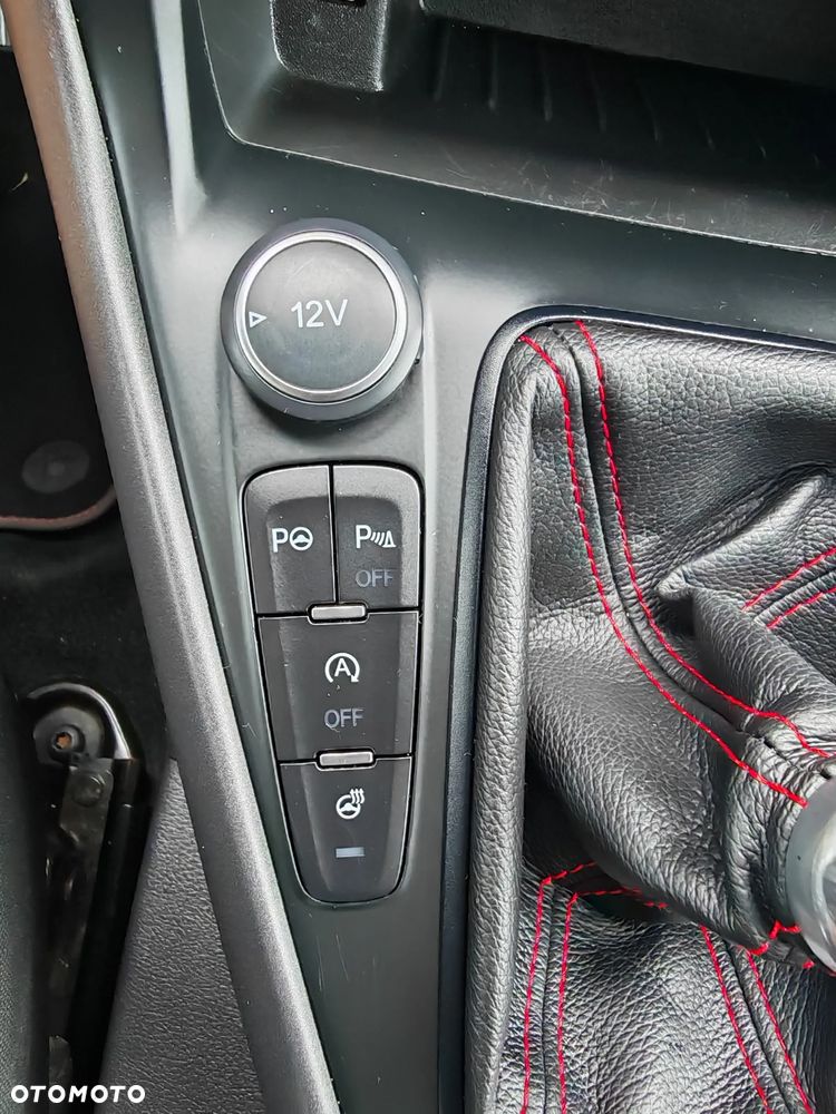 Ford Focus 1.5 EcoBoost ST-Line Black ASS - 32